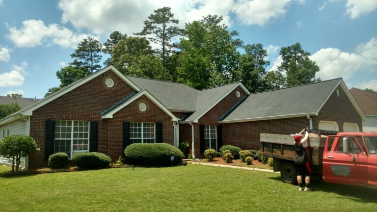 A single story house with a roof repaired by Thaxton Roofing